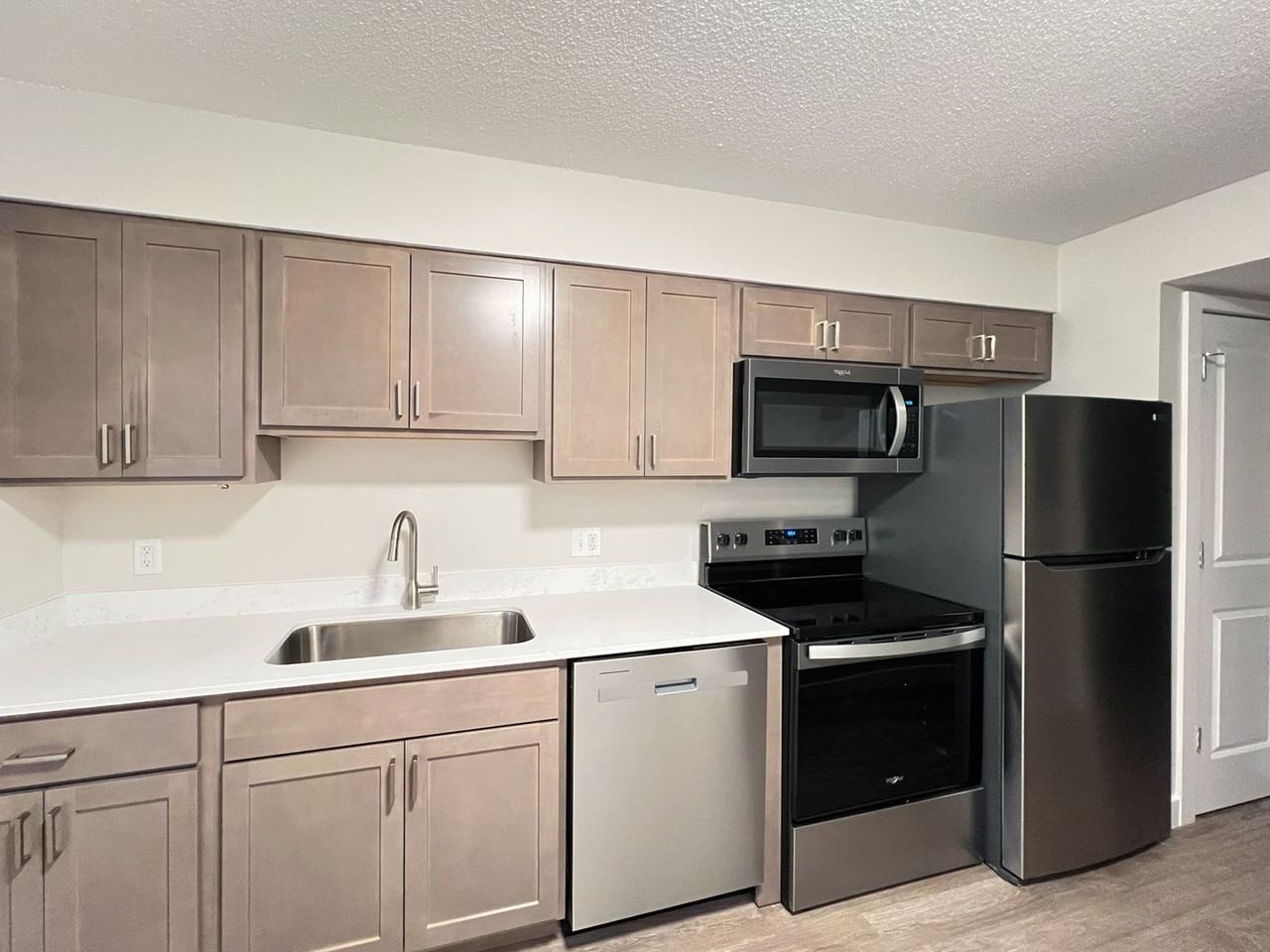 Lincolnshire West - Photo 4 of 39