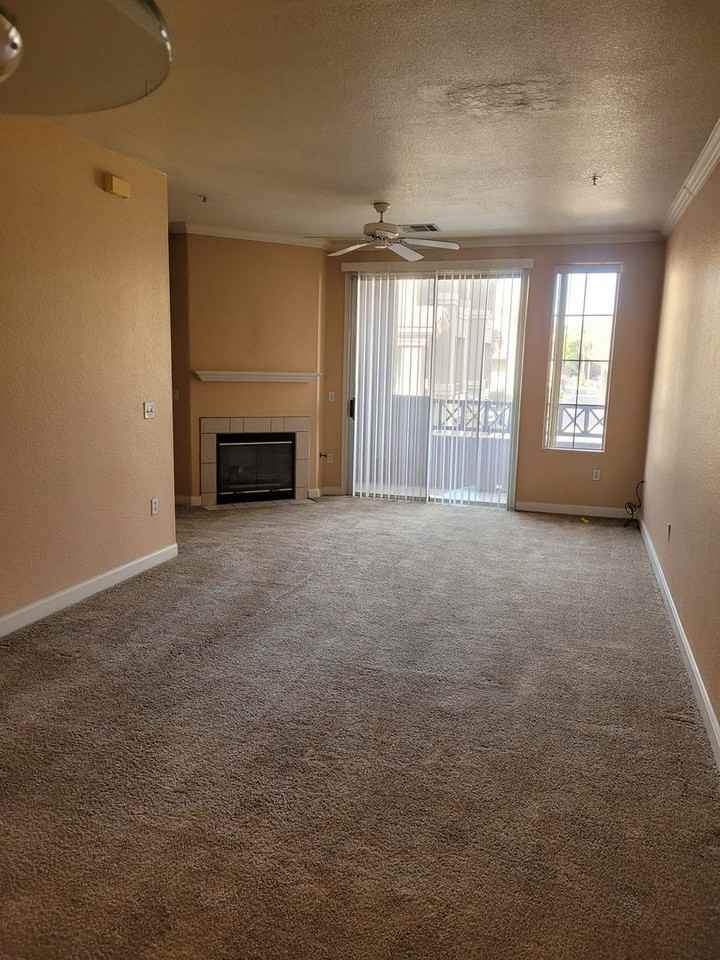4465 E Paradise Village Pkwy S #1170 - Photo 5 of 13