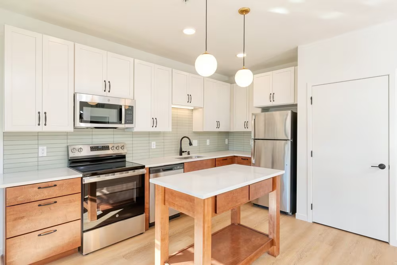 Irwin South - Photo 4 of 17