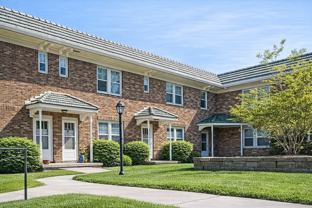 Amy Court Apartments (137 N. 33rd St.) - Photo 1 of 1