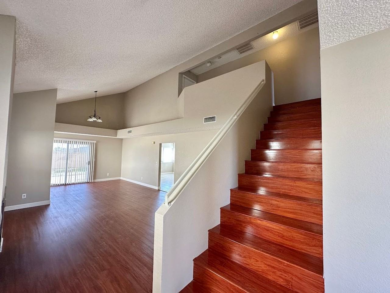 120 Clifton Heights Dr - Photo 3 of 23