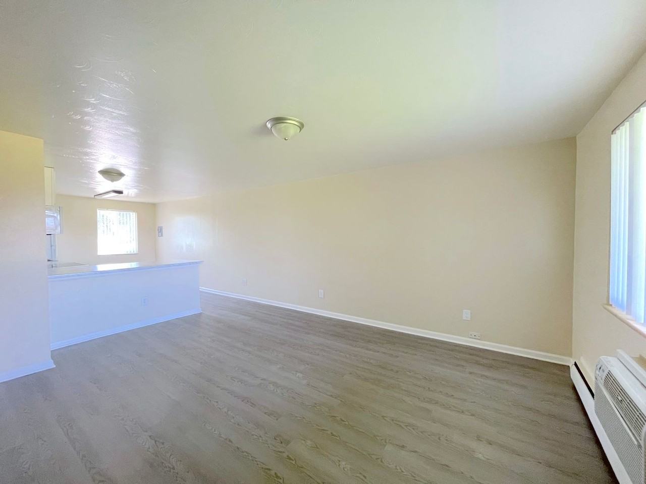 Lampliter Apartments - Photo 3 of 21