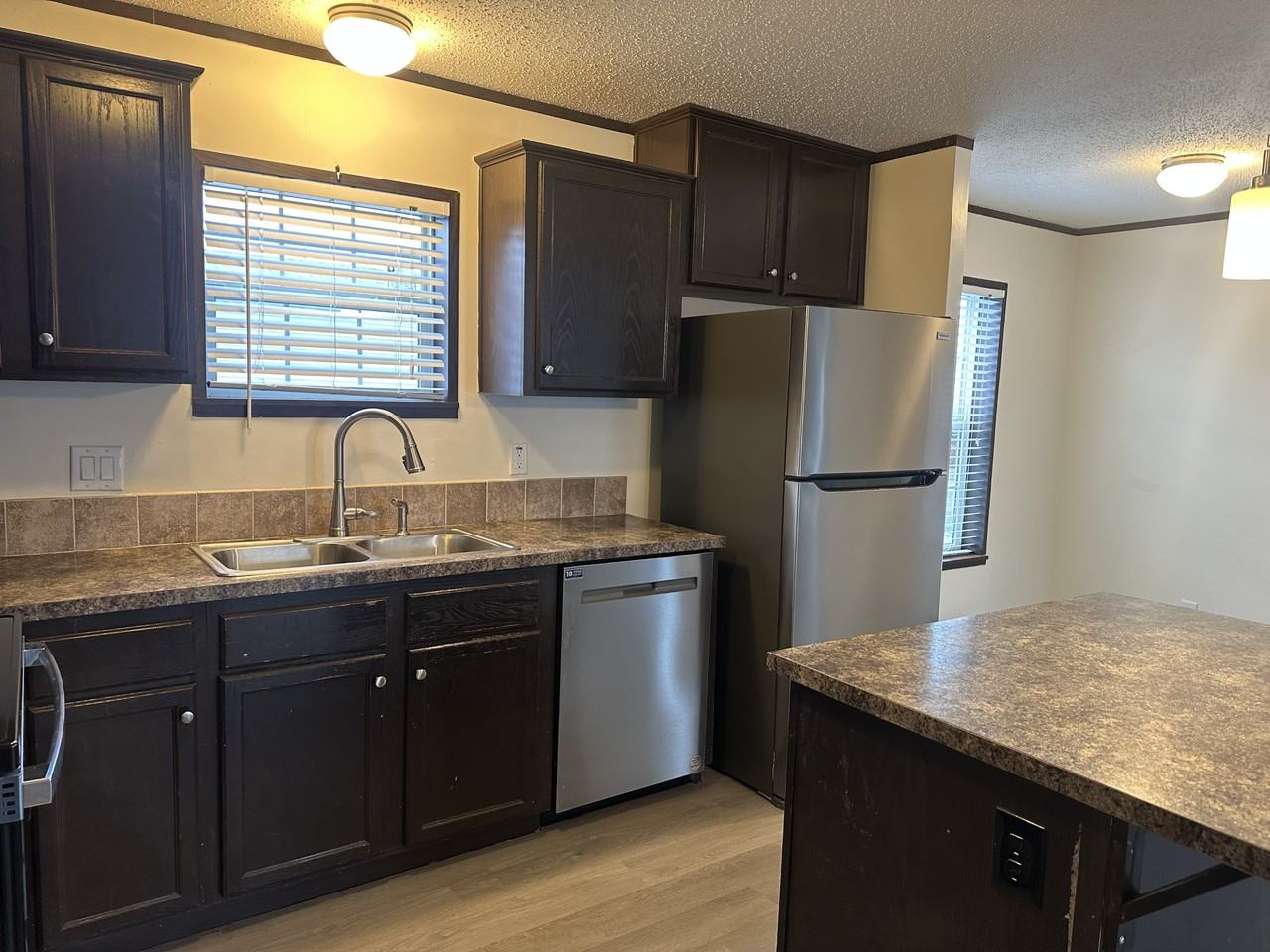 2123 Bradford St #81B - Photo 4 of 32