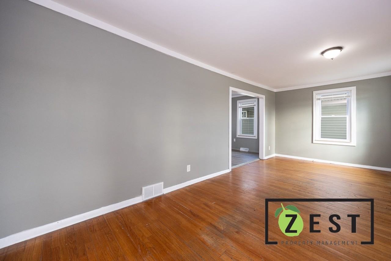 128 W Muir Ave - Photo 3 of 30