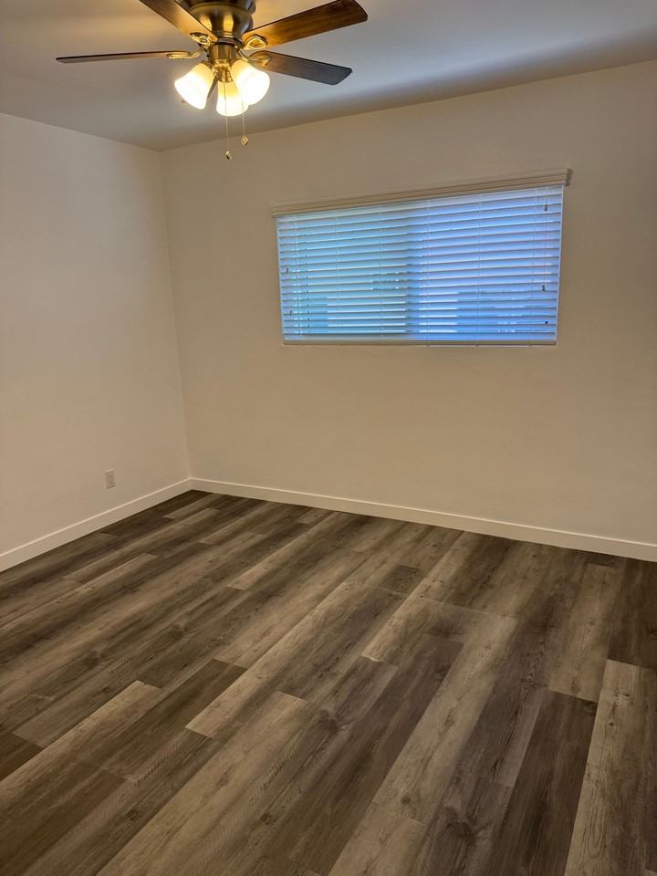 811 Centinela Ave - Photo 5 of 7