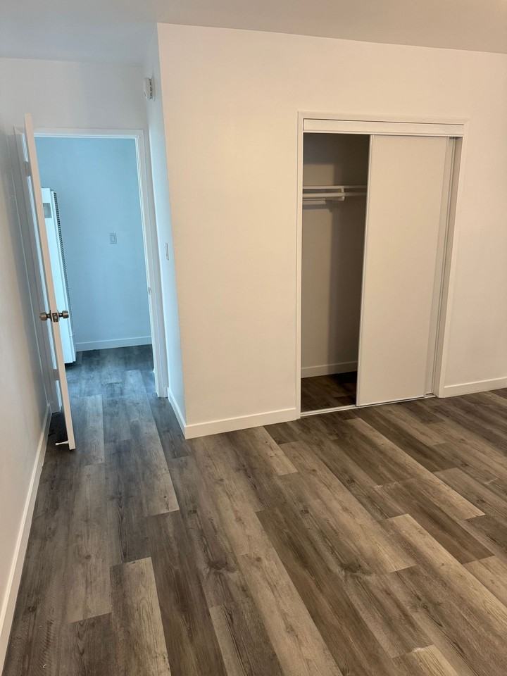 811 Centinela Ave - Photo 6 of 7