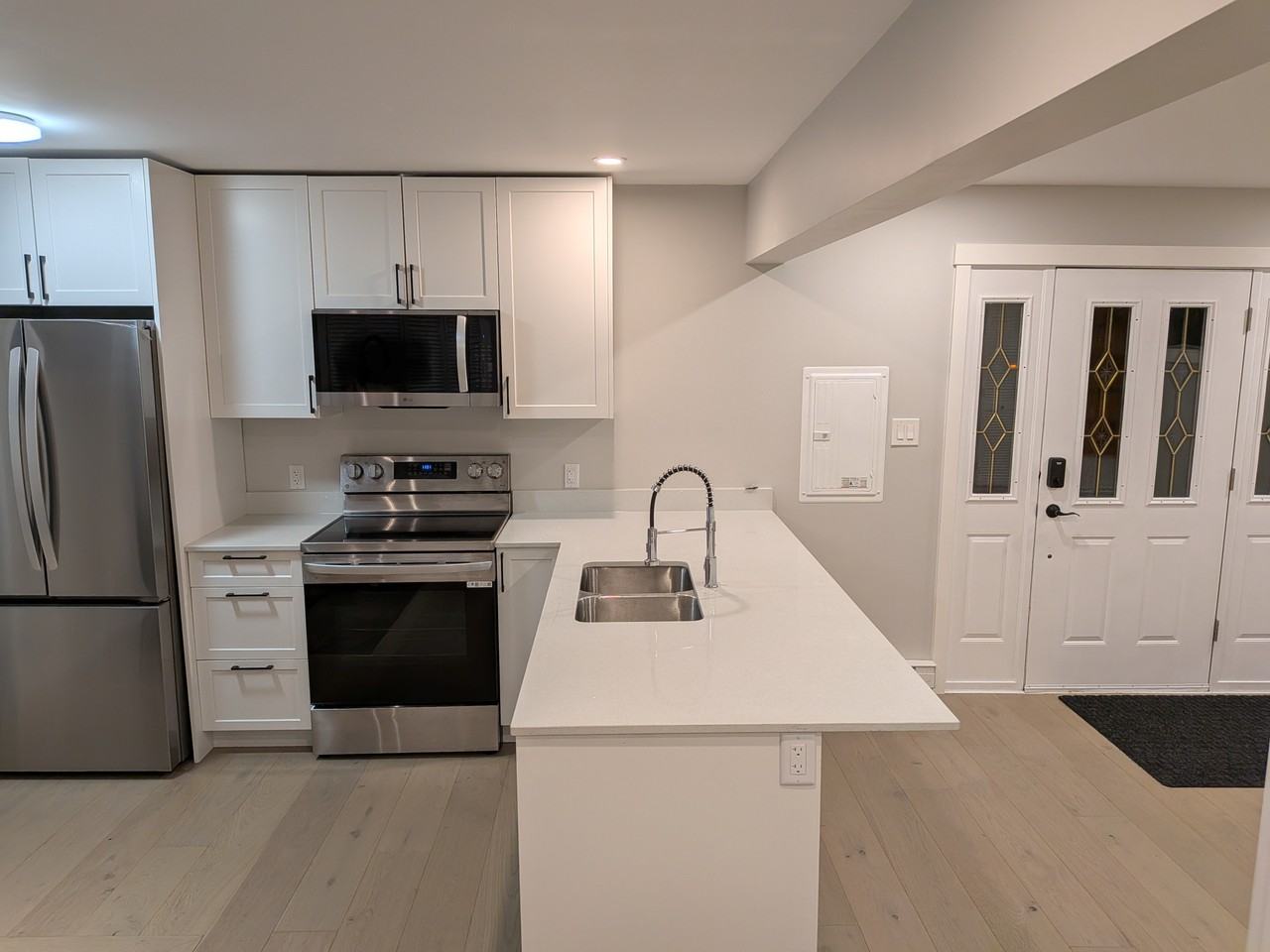 Hillgrove Rd & W Saanich Rd - Photo 3 of 12