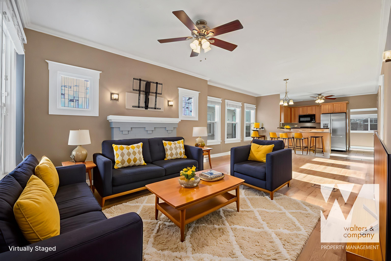 3345 N Vine St - Photo 2 of 15