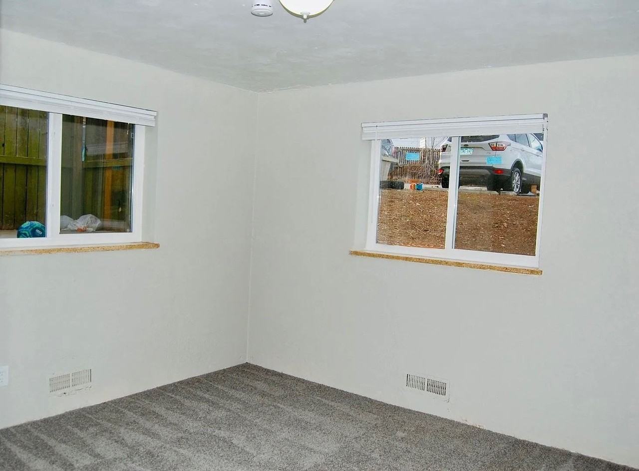 1181 S Raritan St - Photo 3 of 6