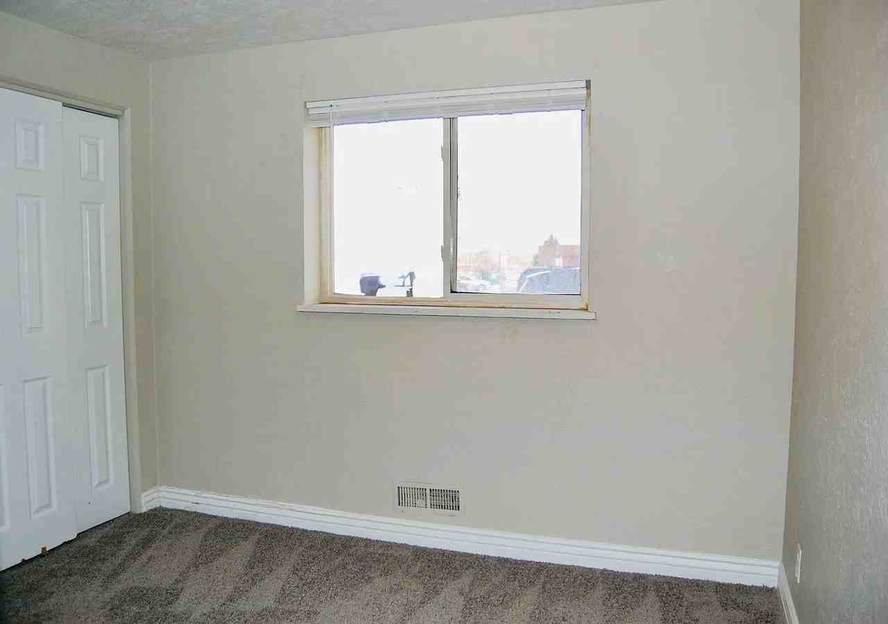 1179 S Raritan St - Photo 3 of 5