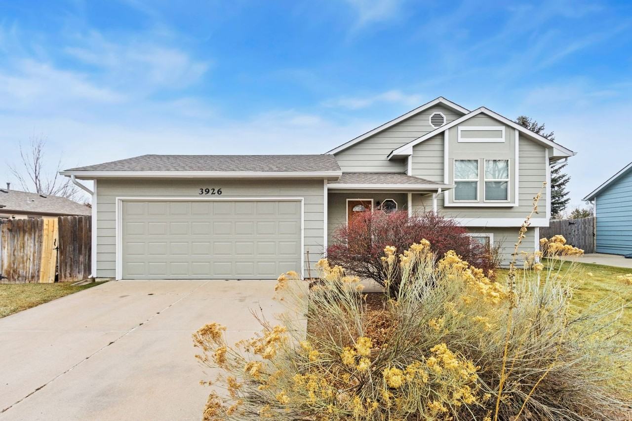 3926 Platte Dr - Photo 2 of 25