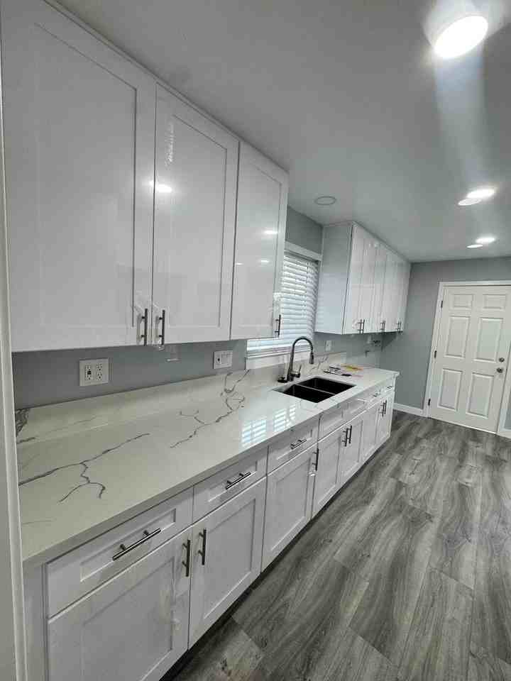 11645 Goldendale Dr - Photo 2 of 9