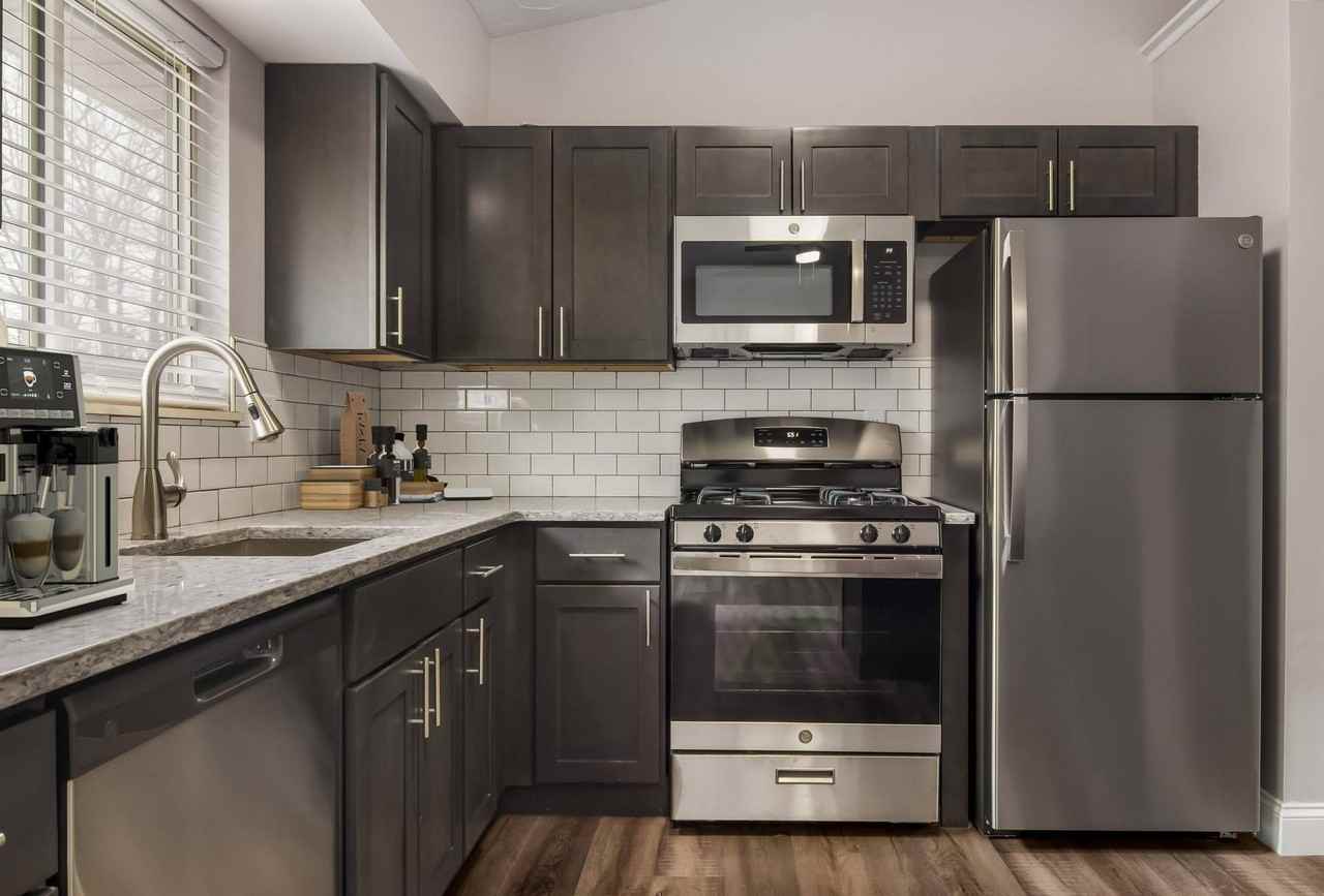 Hamlets Townhomes - Photo 4 of 16