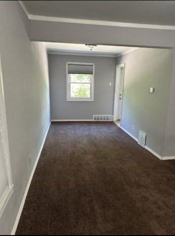 9010 Rutherford St - Photo 2 of 5