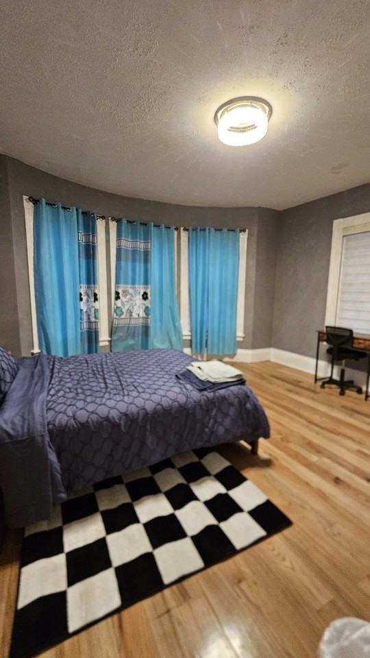 Lawton Avenue - Photo 5 of 28