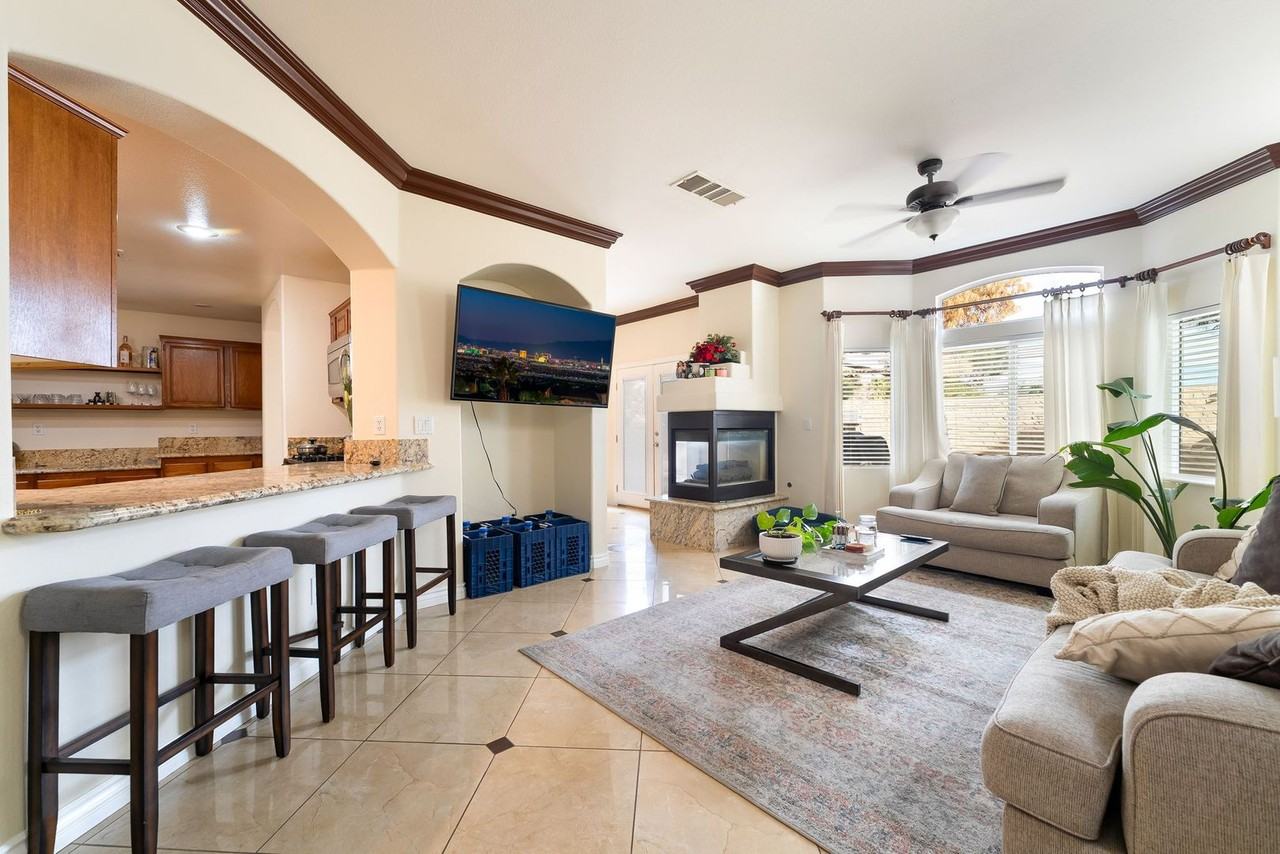 130 Broken Rock Dr - Photo 3 of 21