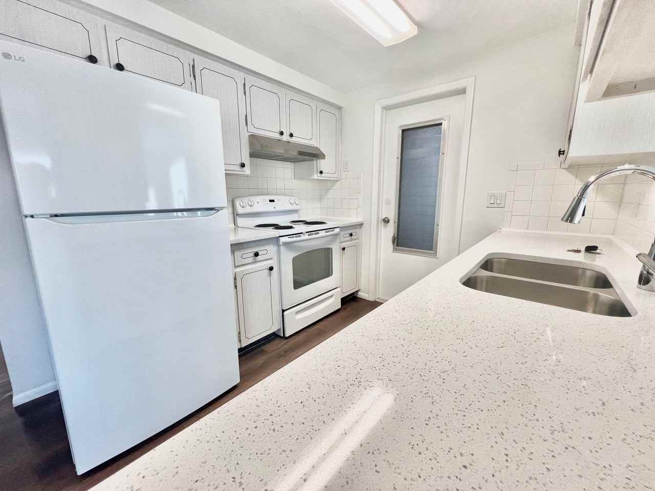 5137 Cicero Dr - Photo 7 of 20