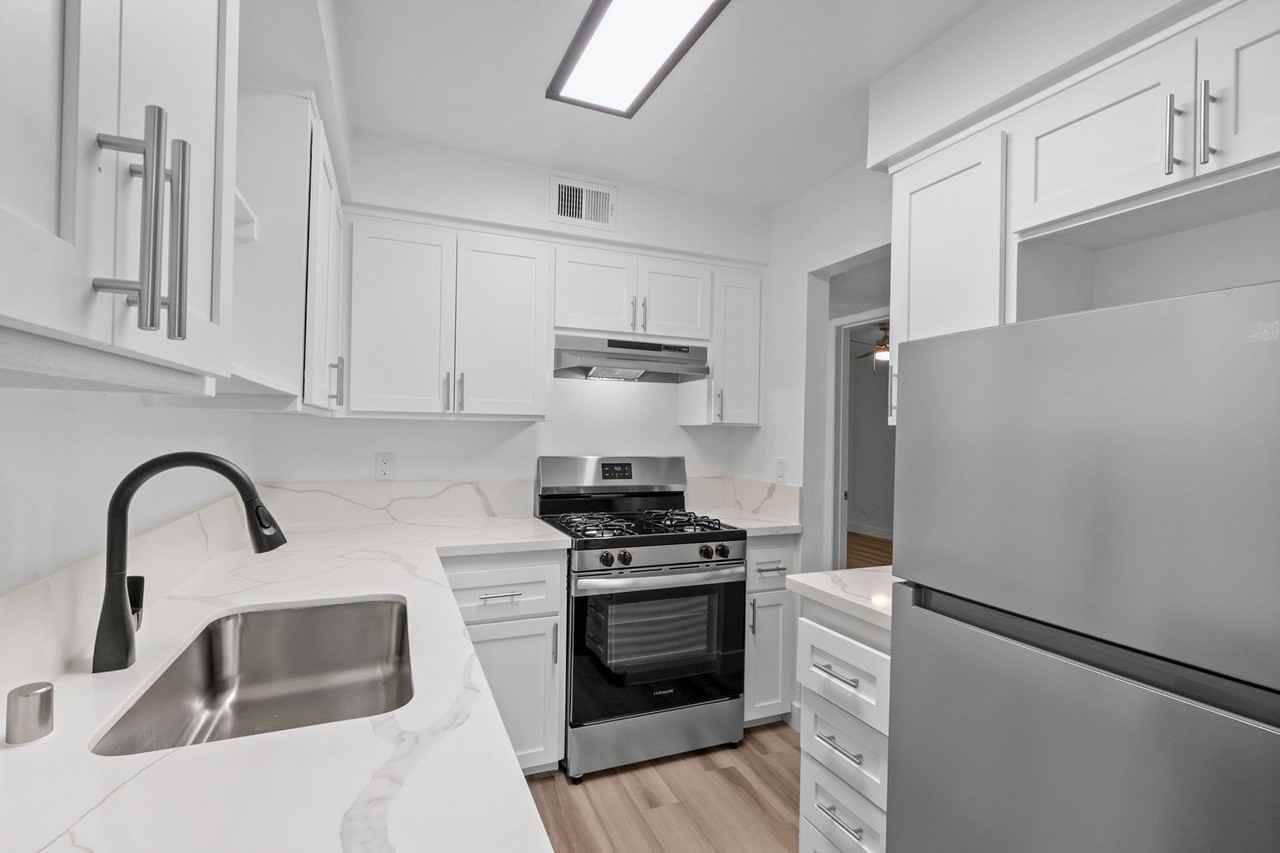 Courtyard - Photo 3 of 50