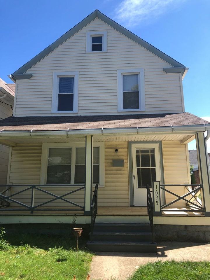 1625 Lakewood Ave - Photo 2 of 14