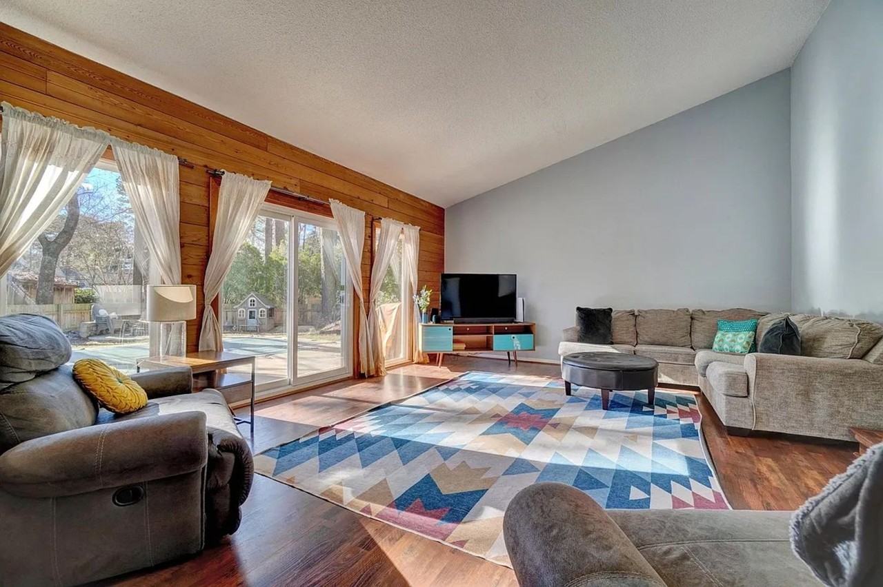 700 Montebello Cir - Photo 3 of 21