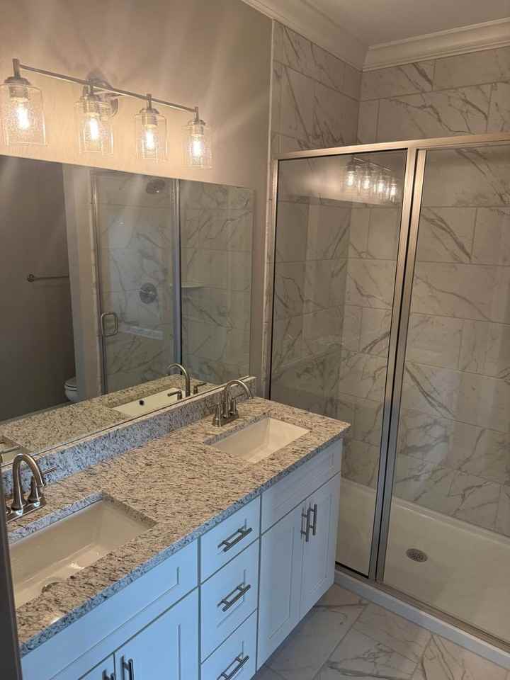 Mount Victor Townhomes - Photo 6 of 31