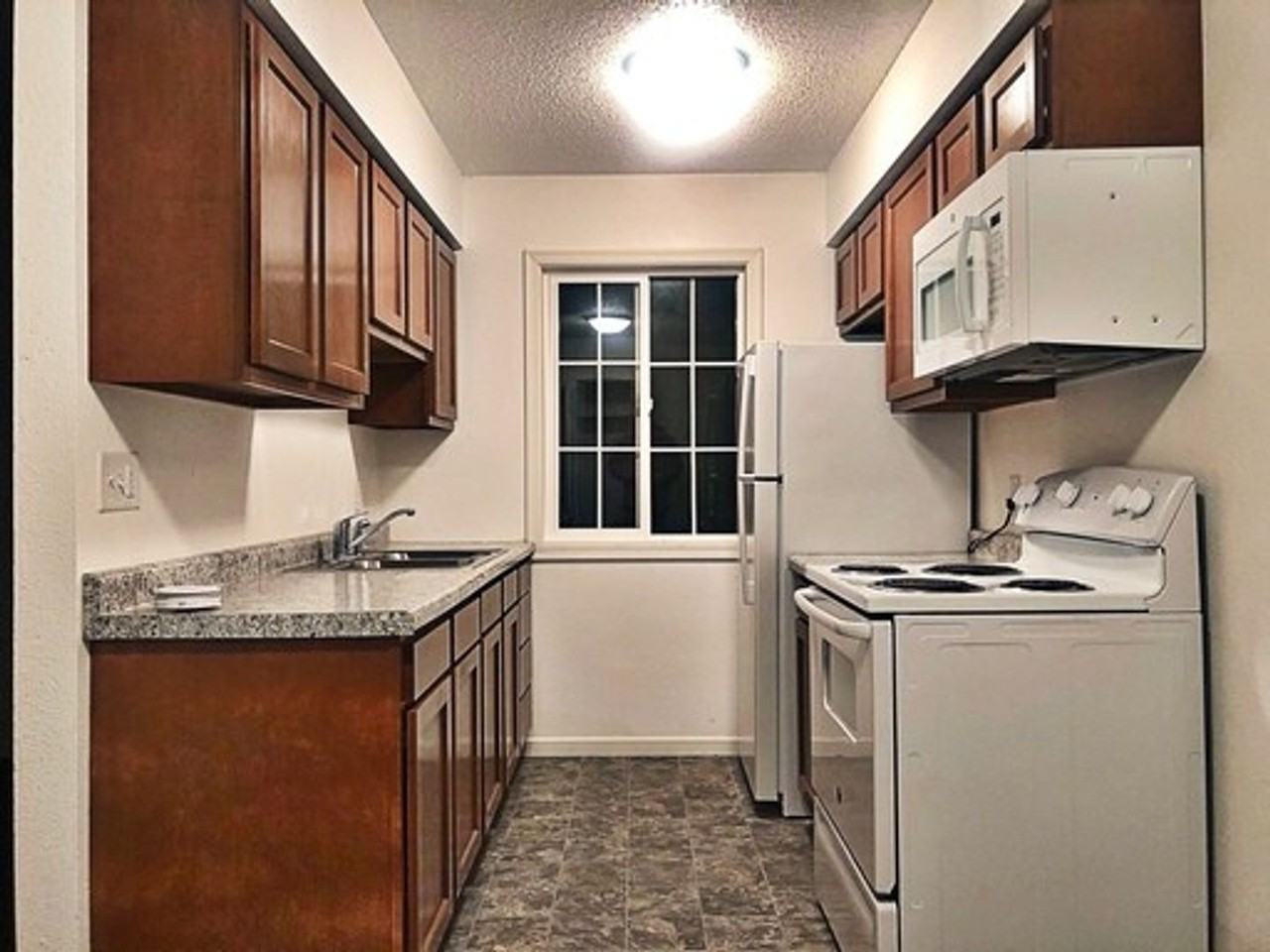 Willow Glen - Photo 7 of 11