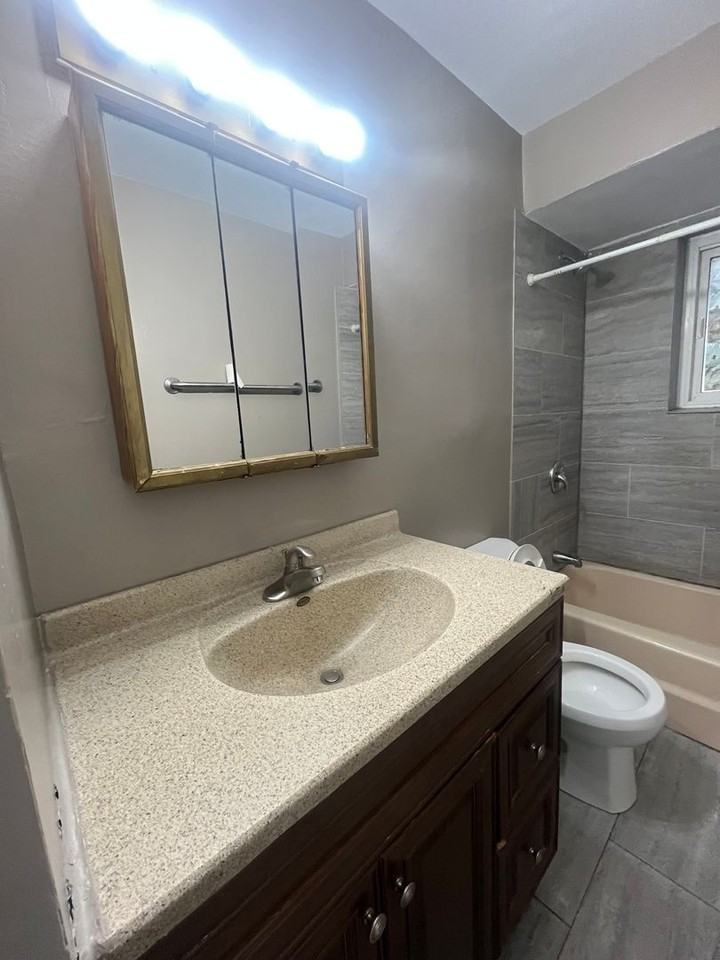 781 Piper Lane - Photo 3 of 22