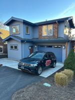 featured image of 1079 Nw Quincy Ave