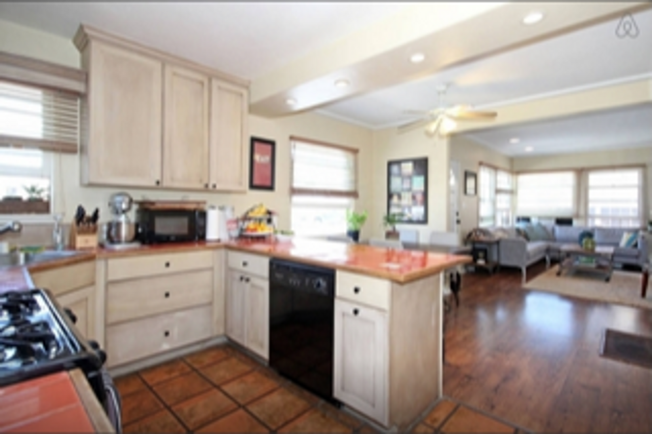 Cherokee - Photo 7 of 22