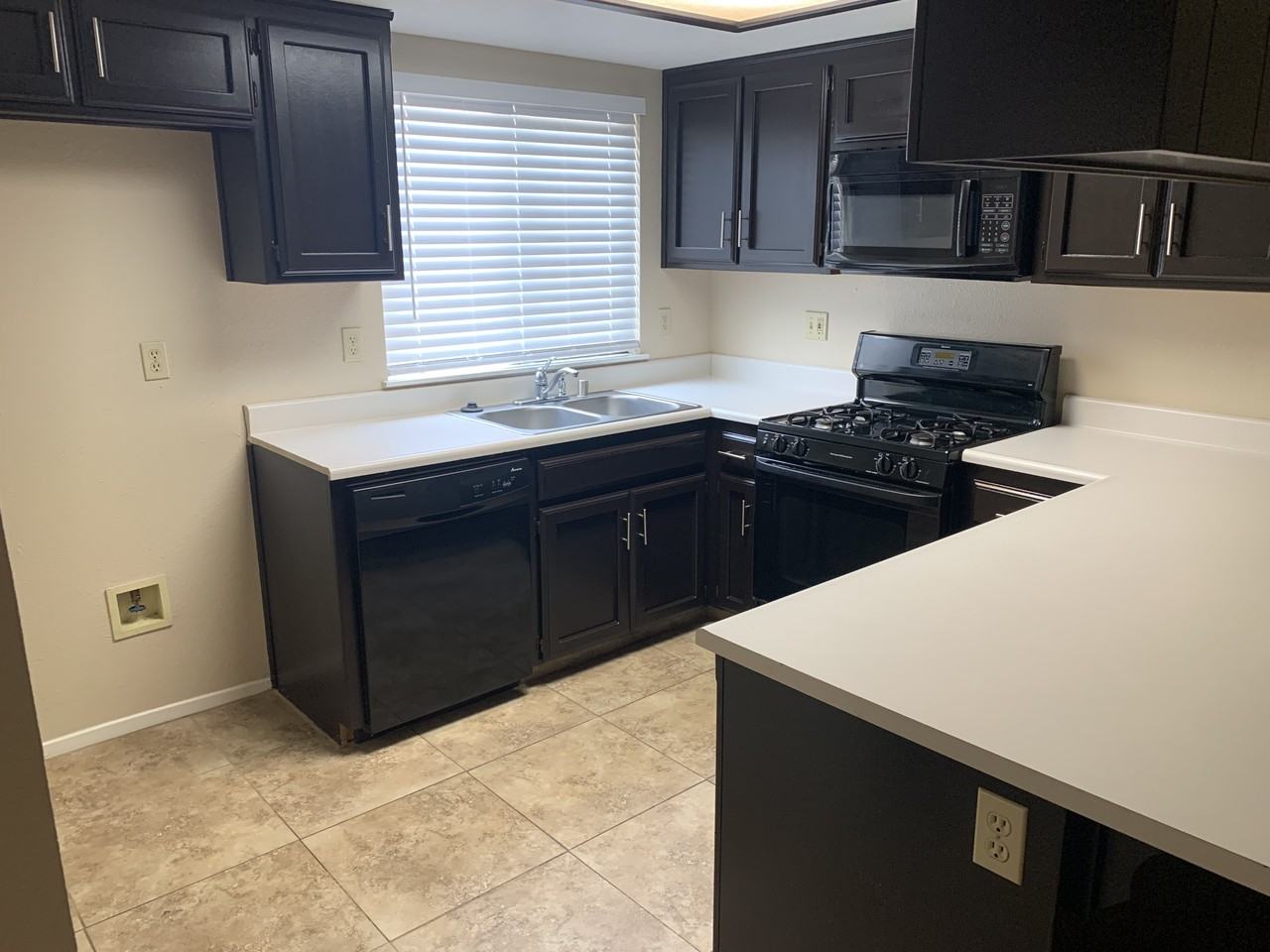 BC817-11 - Photo 3 of 8