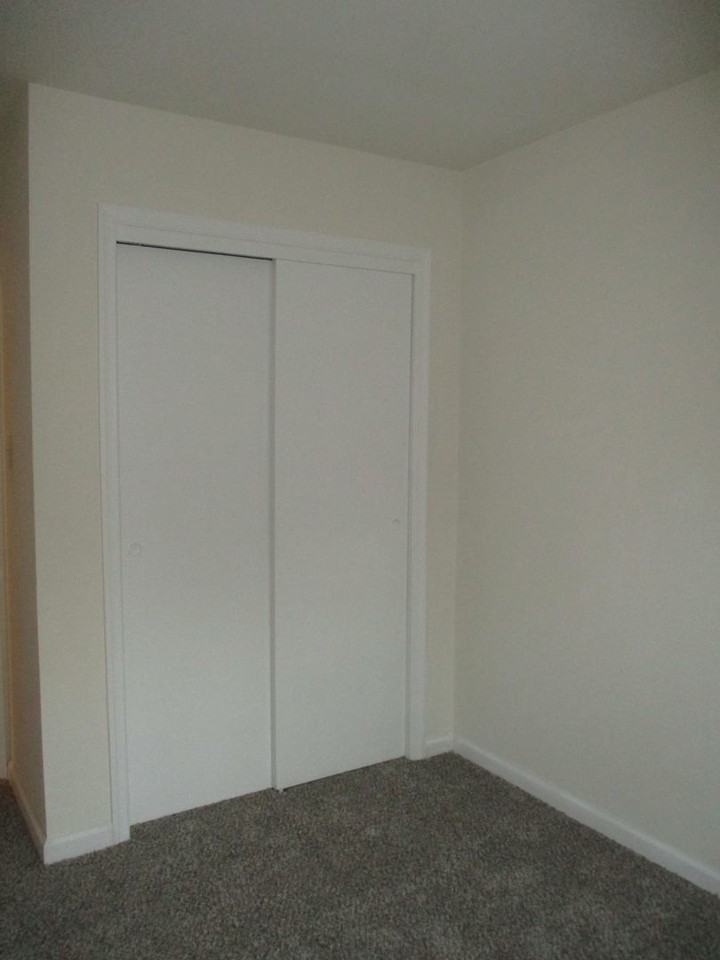 412 Old Forge Dr - Photo 6 of 21