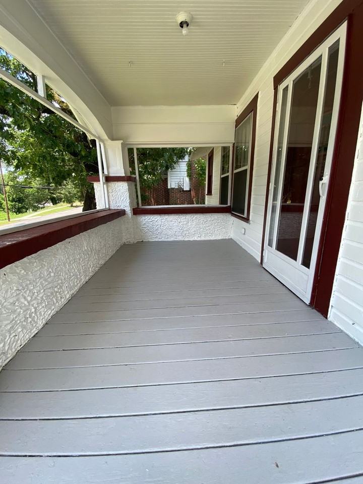 731 81st St S - Photo 5 of 18