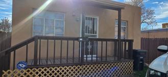 916 1/2 Lomas Blvd Nw - Photo 1 of 1