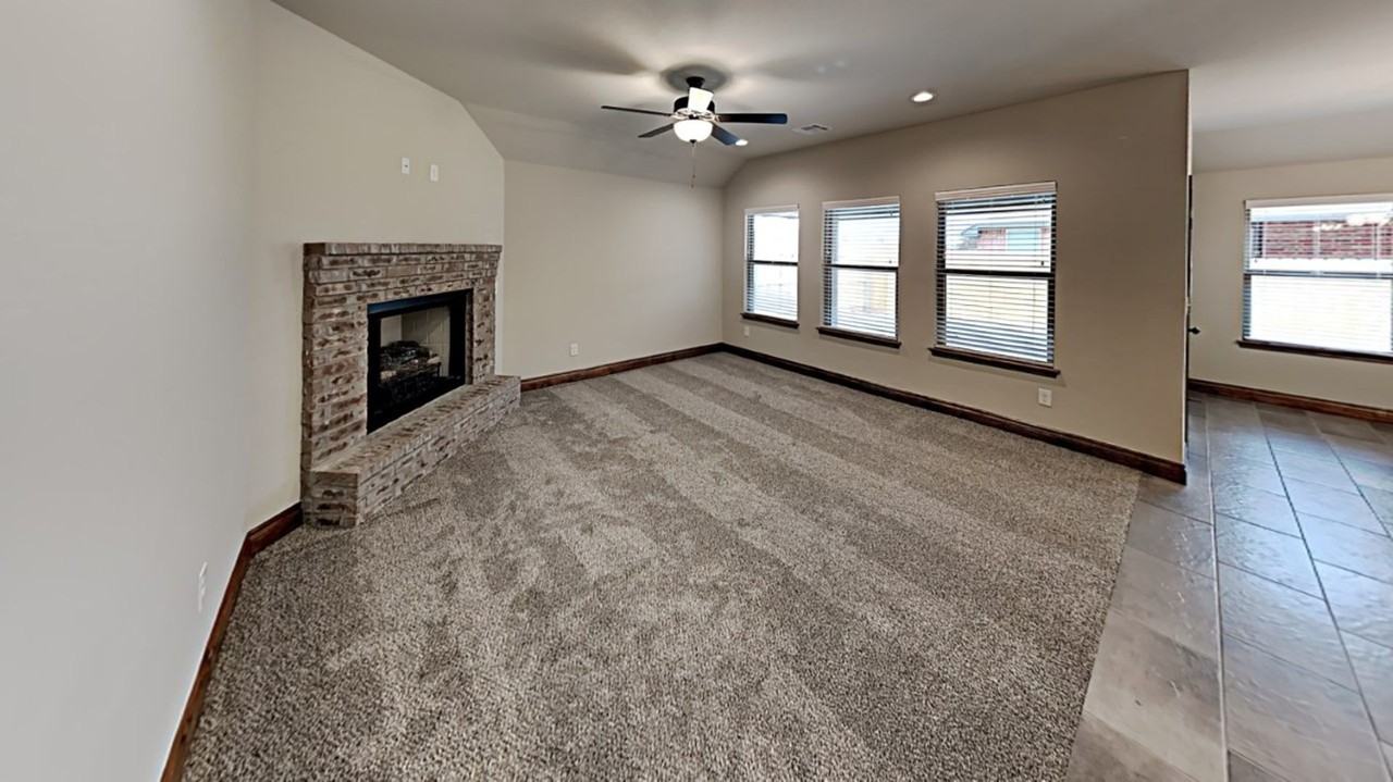 10521 Nw 41st St - Photo 5 of 20