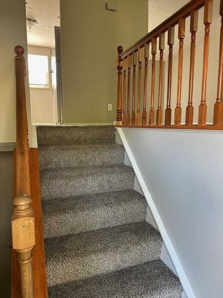 6665 Centennial Dr - Photo 3 of 17