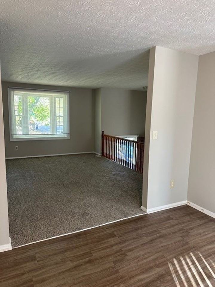 6665 Centennial Dr - Photo 5 of 17