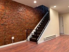 featured image of 2818 Helen St