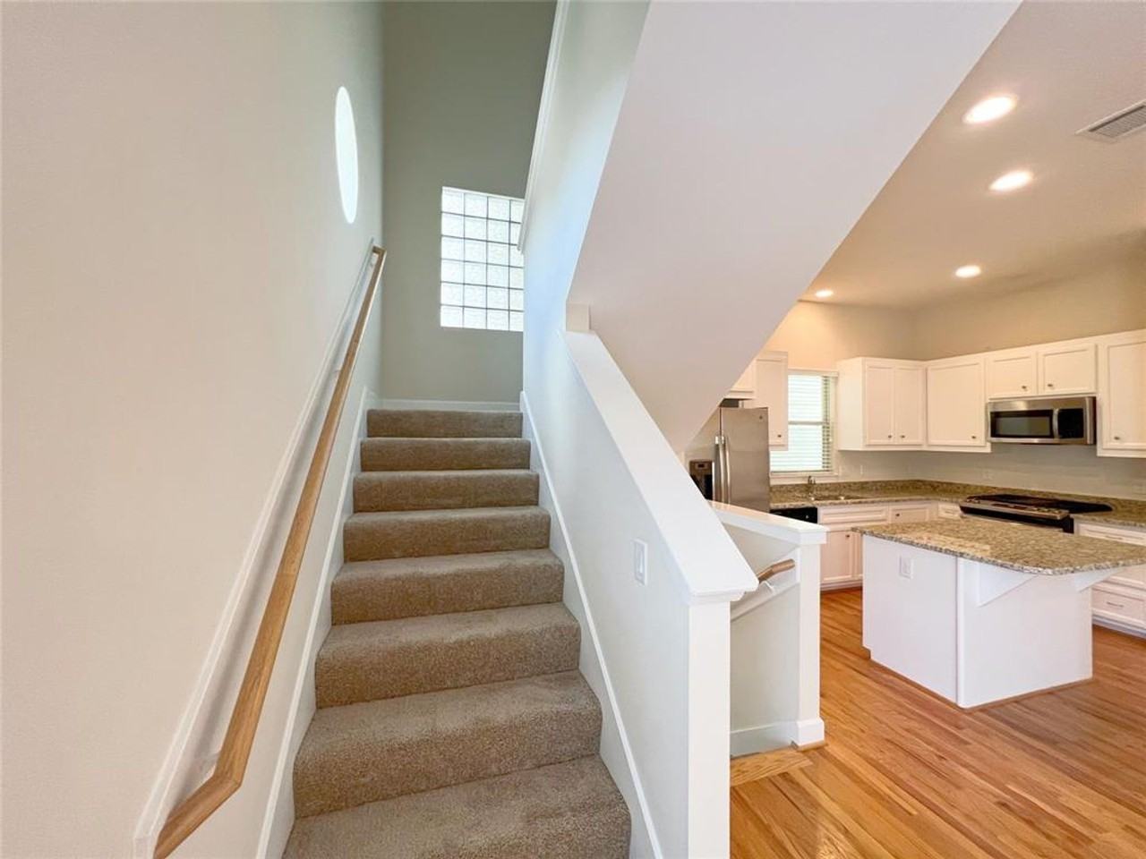 11504 Main Pine Dr - Photo 7 of 23