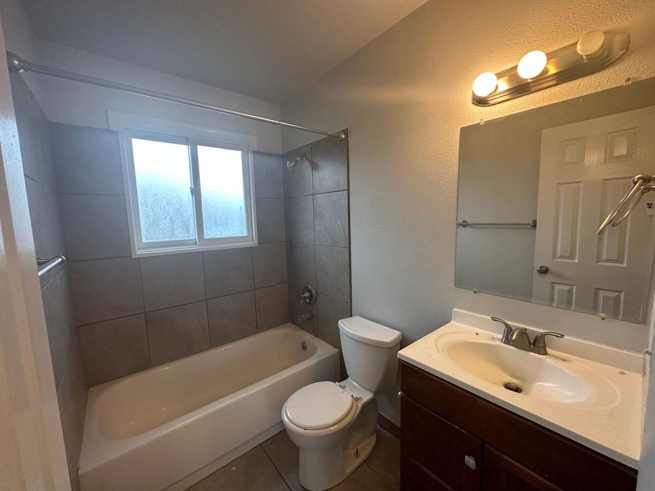 7140 White Mountain Dr - Photo 7 of 15