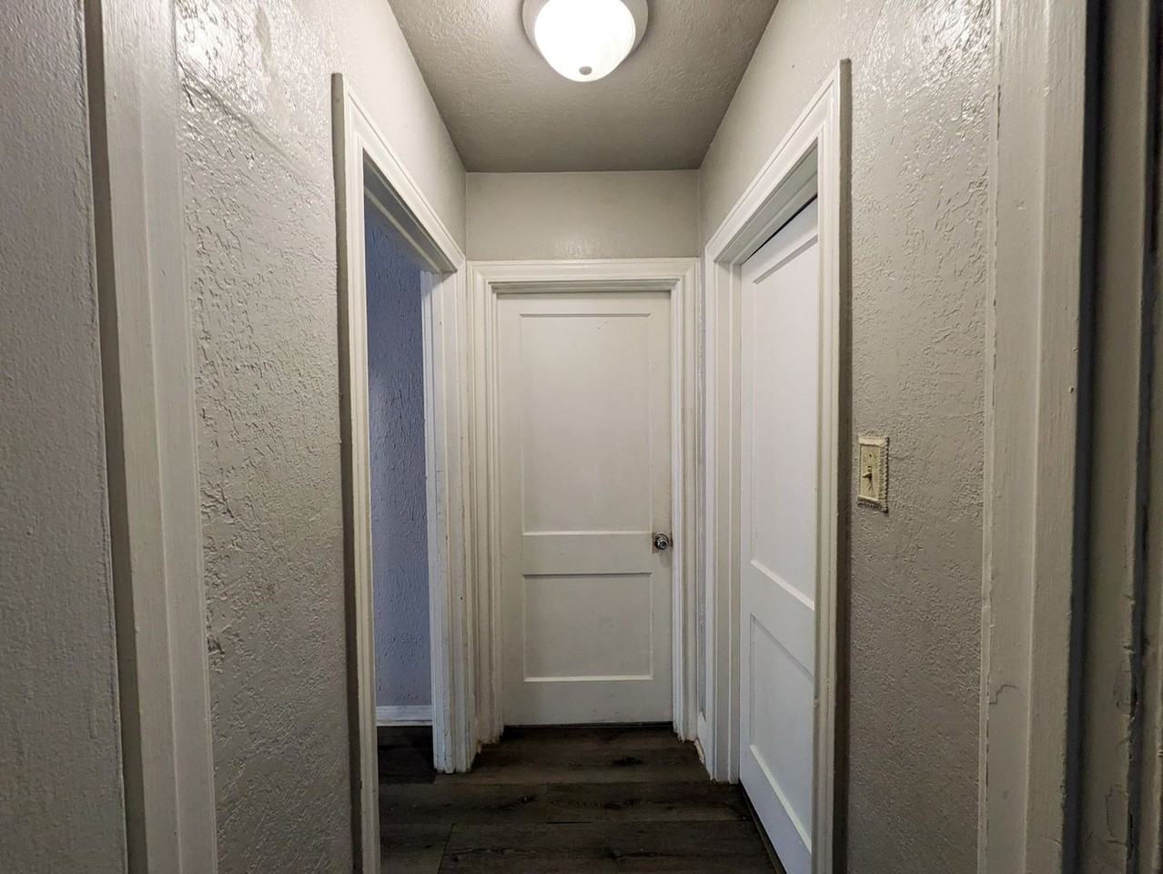 3885 Park St - Photo 6 of 29