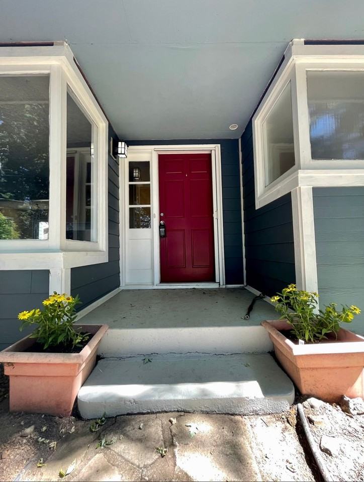 10255 Sw Walker Rd - Photo 2 of 36