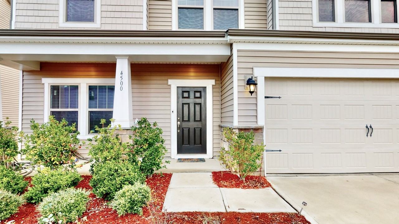 4500 Collingham Dr - Photo 2 of 37