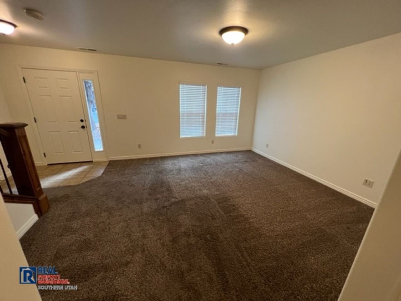 3419 S River Rd #2 - Photo 4 of 10