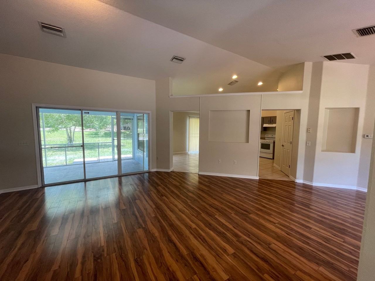 8062 Sw 135th Loop - Photo 7 of 25