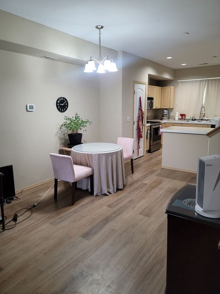 2615 S 240th St #103 - Photo 4 of 15