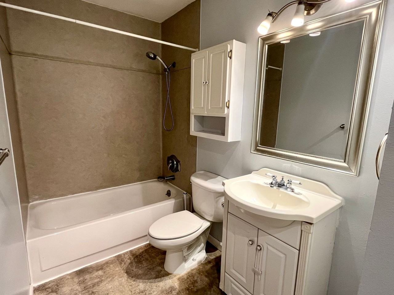 4815 180th St Sw #L203 - Photo 7 of 9