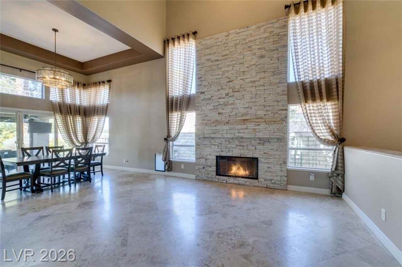 54 Grossinger Ct - Photo 7 of 50