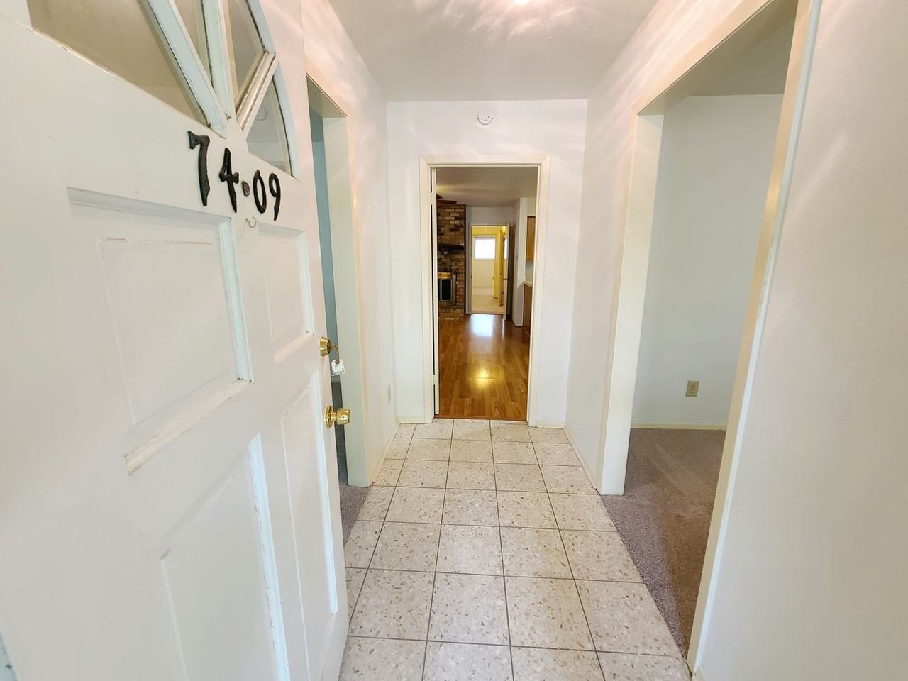 7409 Brentcove Cir - Photo 3 of 28