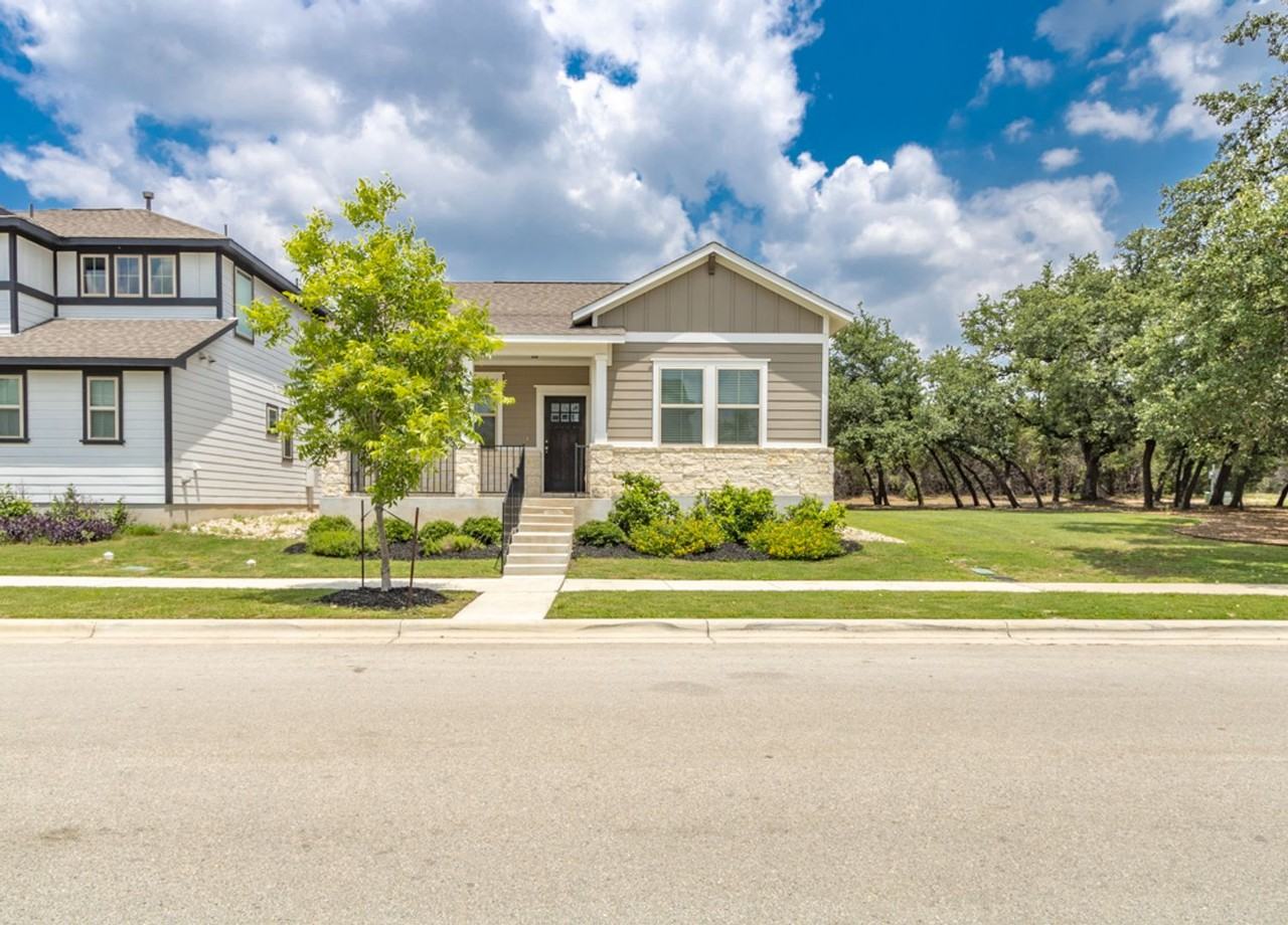 1925 Cypress Gate Dr - Photo 2 of 33