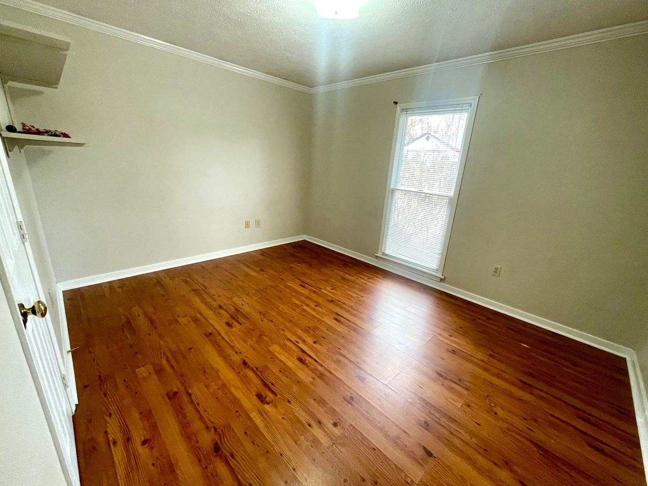 112 Ridgecrest Dr - Photo 7 of 16